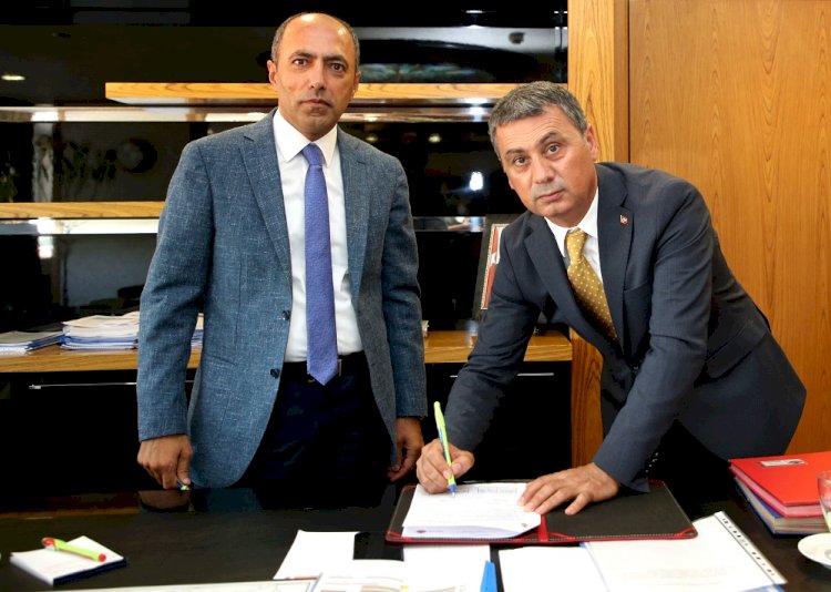 GÖLBAŞI BELEDİYE BAŞKANI PEYZAJ DÜZENLEMESİ İÇİN PROTOKOL İMZALADI
