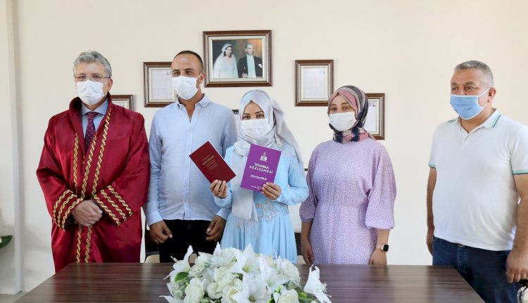 “EVET” DİYEN ÇİFTLERE İSTANBUL SÖZLEŞMESİ