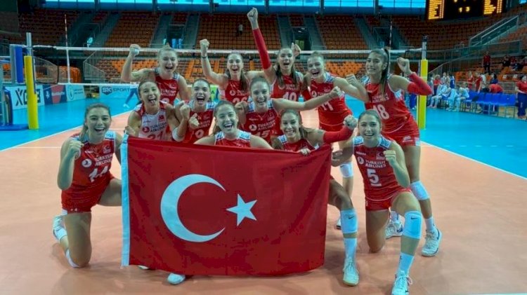 Türkiye, CEV U19 Genç Kızlar Avrupa Şampiyonası’nda finalde!