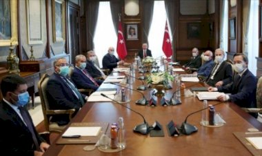 Koronaya yakalandığını duyuran Bülent Arınç'ın en son nerede olduğu ortaya çıktı
