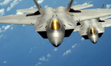 Rus ve ABD uçakları Uzak Doğu’da karşı karşıya geldi