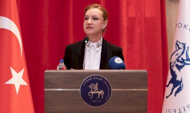 CUMHURBAŞKANLIĞI İNSAN KAYNAKLARI OFİSİNDEN DEÜ’YE ÖVGÜ