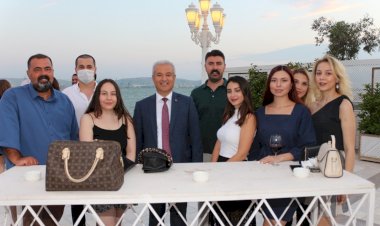 "SEÇİMDE SÖYLEMLER VARDIR, GERÇEKTE EYLEMLER KAZANACAK"
