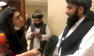 Doha'daki Afganistan barış görüşmeleri: Bir kadın muhabirin Taliban'la mülakat deneyimi