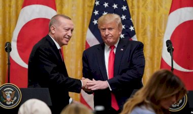 Demokrat Senatör Trump-Erdoğan Görüşmelerinin Kayıtlarını İstedi