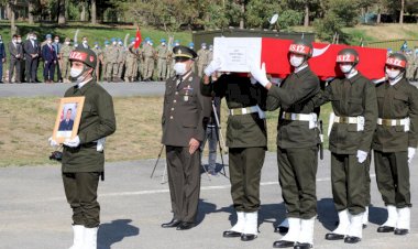Şehit uzman çavuşun cenazesi, törenle memleketine uğurlandı