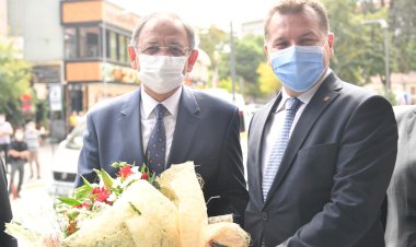 Özhaseki: Balıkesir’de müthiş bir uyum var