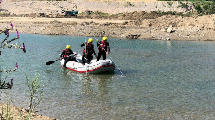 Giresun'daki selde şehit olan bir jandarma personelinin daha cenazesine ulaşıldı