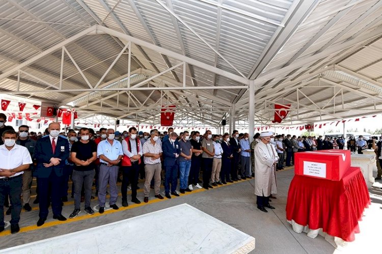 Şehit Piyade Uzman Onbaşı Serdar Aslan son yolculuğuna uğurlandı