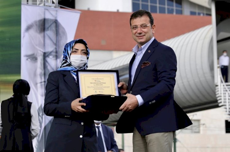 7 BİN 500 BAŞVURU ARASINDAN SEÇİLEN 88 KADIN MAKİNİSTE   BRÖVELERİNİ VERDİ
