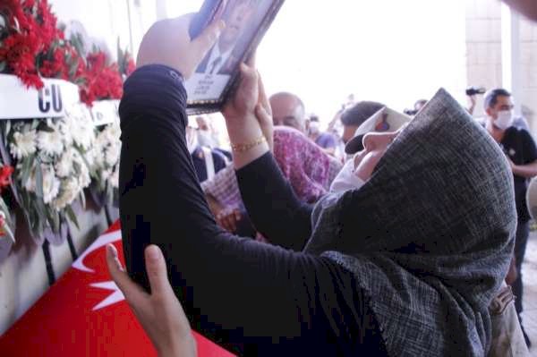 Hataylı şehit son yolculuğuna uğurlandı