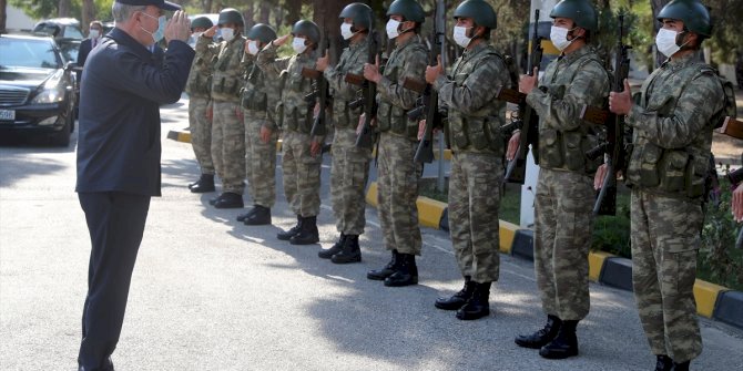 Bakan Akar ve komutanlar Kaş'ta