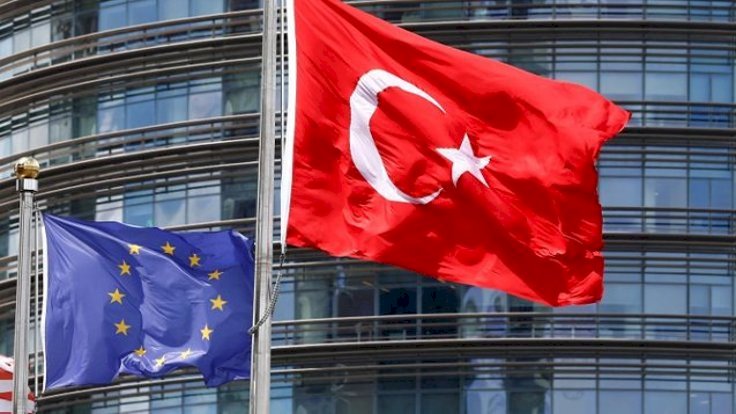AP Türkiye için 'Ya diyalog, ya yaptırım' dedi