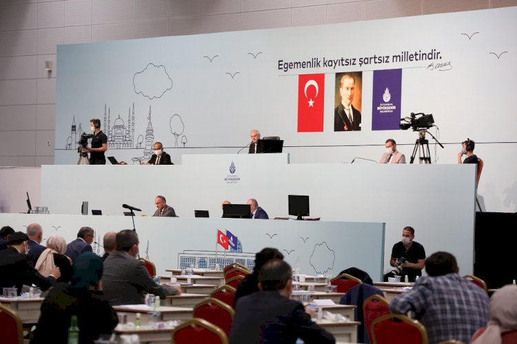 İSTANBUL TOPLU ULAŞIMINDA DEVRİM:  BÜTÜN OTOBÜSLER İETT’YE BAĞLANDI