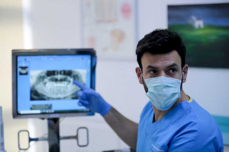 Pandemi sırasında diş hekimi ziyaretlerini geciktirmeyin.