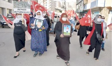 Şırnak'ta annelerin eylemi