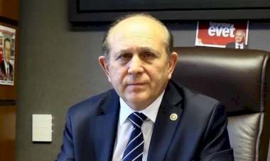 Bana Zindaşti’yi Aliye Uzun getirdi