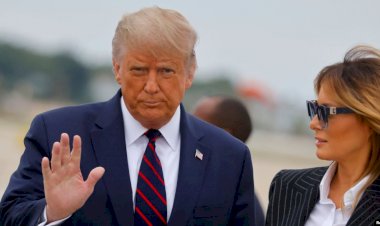 Trump Hastaneden Çıktıktan Sonra İlk Kez Oval Ofise Gitti