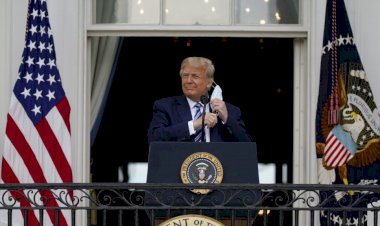 Trump’dan Beyaz Saray’da Balkon Konuşması