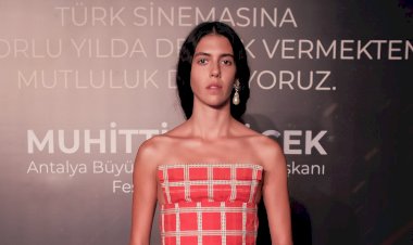 ALTIN PORTAKAL ÖDÜL GECESİNDE 'CEMRE' ETKİSİ