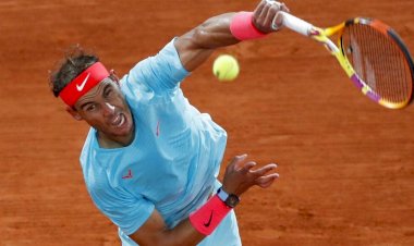 Fransa Açık Tenis Turnuvası'nda Rafael Nadal, Sırp Novak Djokovic'i 3-0 yenerek şampiyon oldu