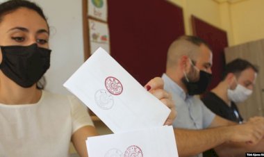 KKTC’de Cumhurbaşkanlığı Seçimi İkinci Tura Kaldı