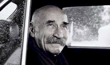 Ramiz Dayı - Saat on ikiyi beş geçiyordu