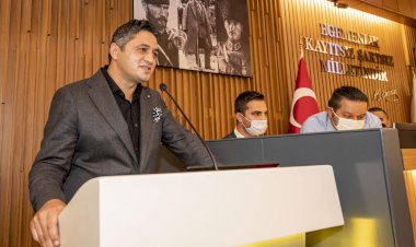  Başkan Serkan Acar, İzmir Büyükşehir Belediye Başkanı Tunç Soyer İle Buluştu.