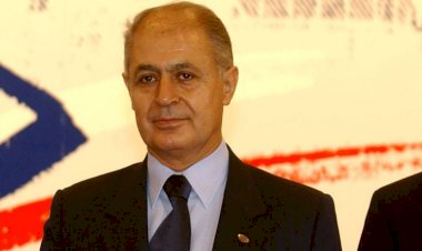 Ahmet Necdet Sezer Ankara’daki ışıkların neden açık olduğunu söyledi