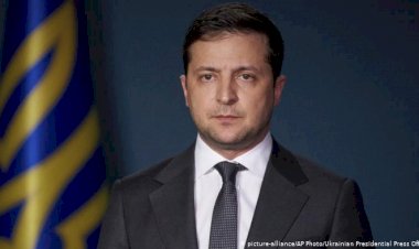 Владимир Зеленский обнародовал вопросы для всеукраинского опроса