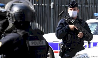 Fransa'da İslamcılara yönelik polis baskınları