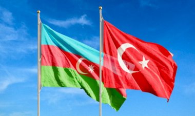 D. Mehmet Doğan:   Azerbaycan neden yalnız?