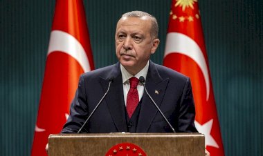 "TÜRKİYE'DE DEMOKRASİ DIŞI YÖNTEMLERLE İKTİDAR DEĞİŞİMİ ARANIYOR"