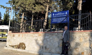 İBB PENDİK MEZARLIĞINDAKİ KAÇAK YAPILARI KALDIRDI