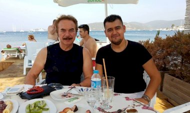 KEMAL MERAS İLK KLİBİNİ ÜZÜLME’YE ÇEKTİ!