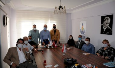 İZİD ve AIESEC İzmir Gençler İçin Buluştu
