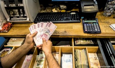 Dolar/TL kuru 8 TL'nin üzerinde