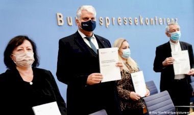 Alman hükümet raporu: Dünyada din özgürlüğü giderek kısıtlanıyor