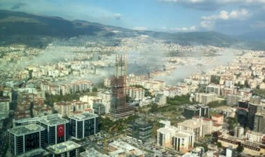 İzmir'de toplanma alanları