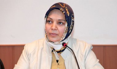 Sabah gazetesi yazarı Hilal Kaplan'ın Koronavirüs test sonucu pozitif çıktı