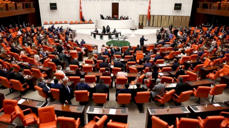 TBMM'nin yeni yasama yılı başlıyor, iktidar ve muhalefetin gündeminde ne var?