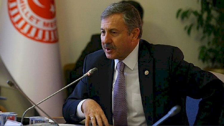 Selçuk Özdağ'dan çarpıcı açıklama: Davutoğlu'nu FETÖ görevden aldı