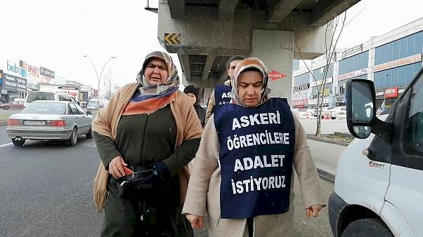 Askeri öğrenciler için tahliye umudu!