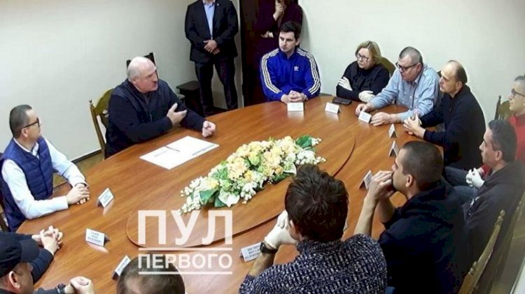 Belarus Cumhurbaşkanı Lukaşenko cezaevindeki muhalefet öncüleriyle görüştü