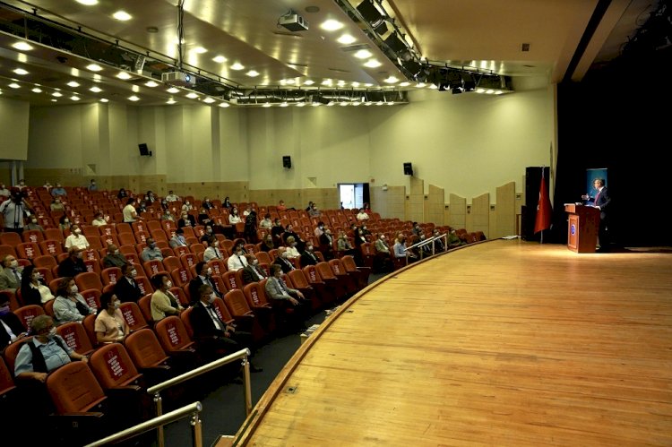 Rektör Budak, araştırma üniversitesi hedefli sunumlarına devam ediyor