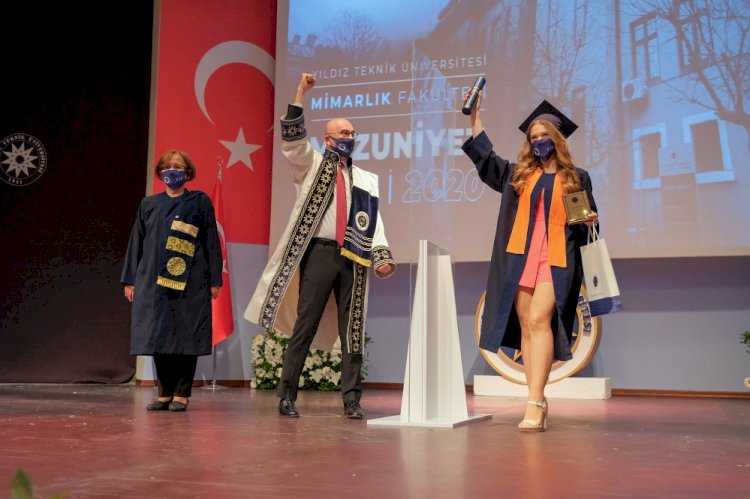 YILDIZ TEKNİK ÜNİVERSİTESİ MEZUNİYET TÖRENLERİ BAŞLADI