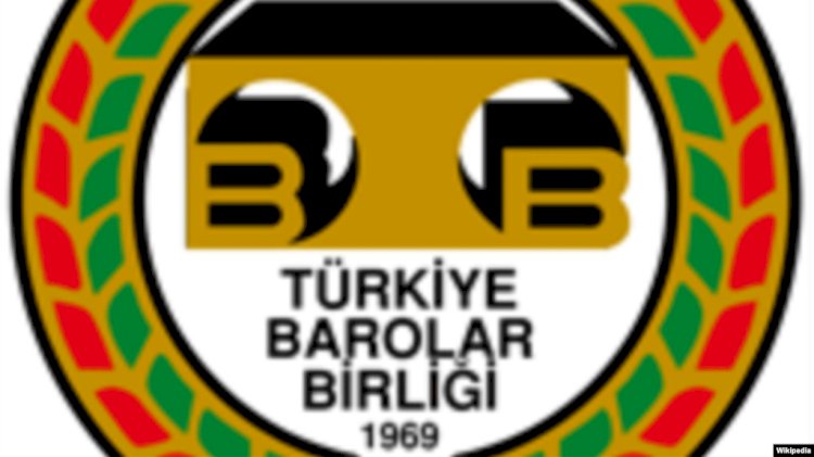 Avukatlar Bölünmeyi ve Genel Kurulların Ertelenmesini Tartışıyor