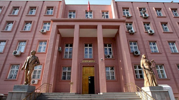 Yargıtay, Kadınların Çift Emekli Aylığı Alabileceğine Hükmetti