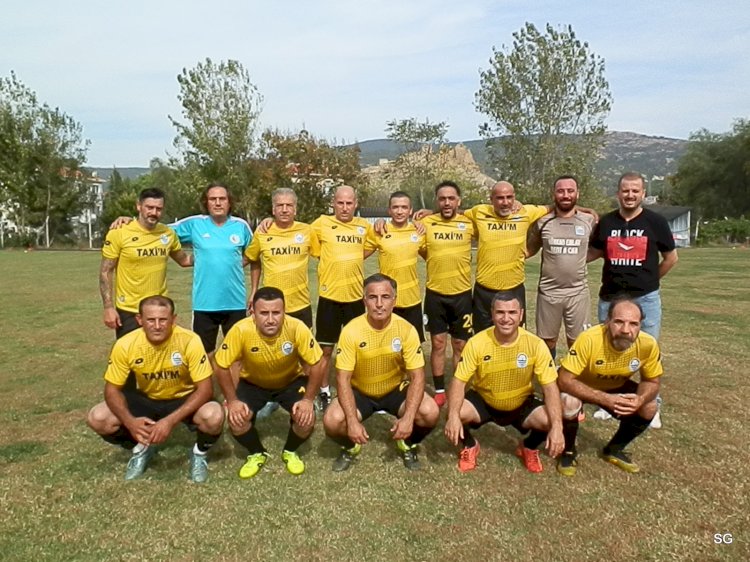 FOÇA BELEDİYESPOR MASTERLER - KARŞIYAKA DONANMACI MASTERLER 1 -0