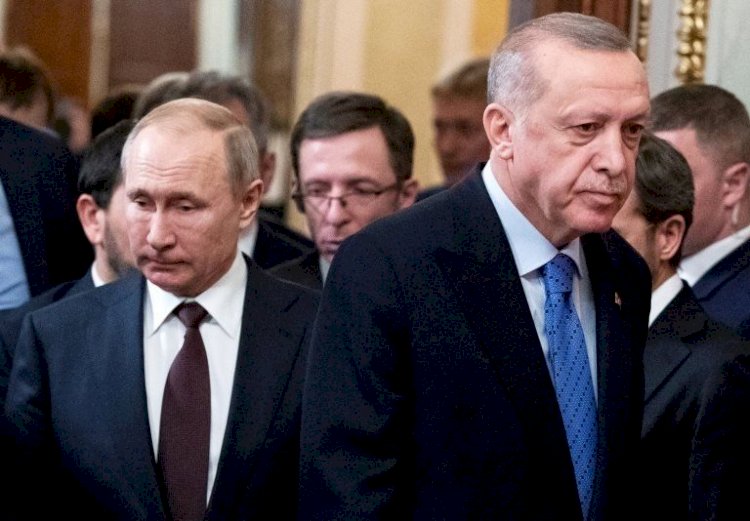 Rusya'yla rekabeti Erdoğan için Macron'la tartışmadan daha büyük tehdit